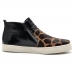 Tenis Bota Casual Feminino Couro Cano Medio Ziper Estampa Girafa Palmilha Conforto Academia