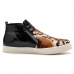 Tenis Bota Casual Feminino Couro Cano Medio Ziper Estampa Cobra Palmilha Conforto Academia